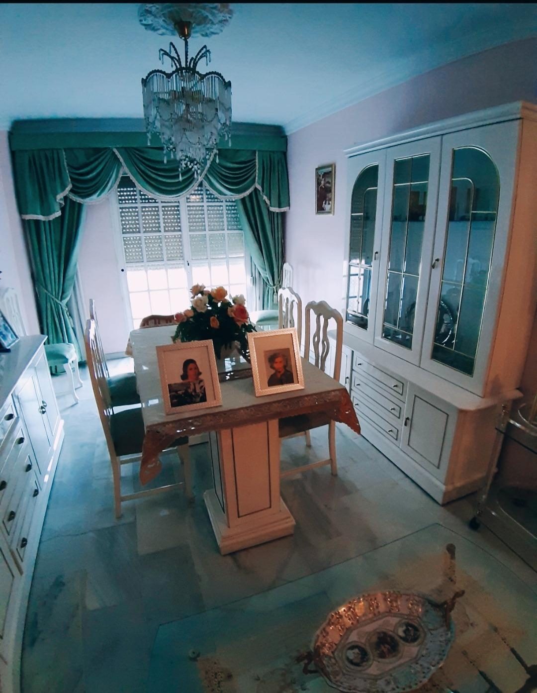 CASA MUY AMPLIA DE 4 DORMITORIOS LISTA PARA ENTRAR A VIVIR ( LAS LAGUNAS) — Foto 4