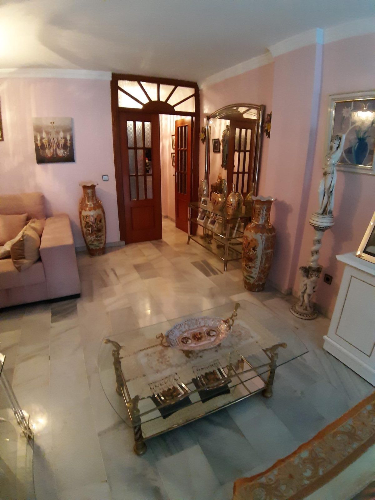 CASA MUY AMPLIA DE 4 DORMITORIOS LISTA PARA ENTRAR A VIVIR ( LAS LAGUNAS) — Foto 6