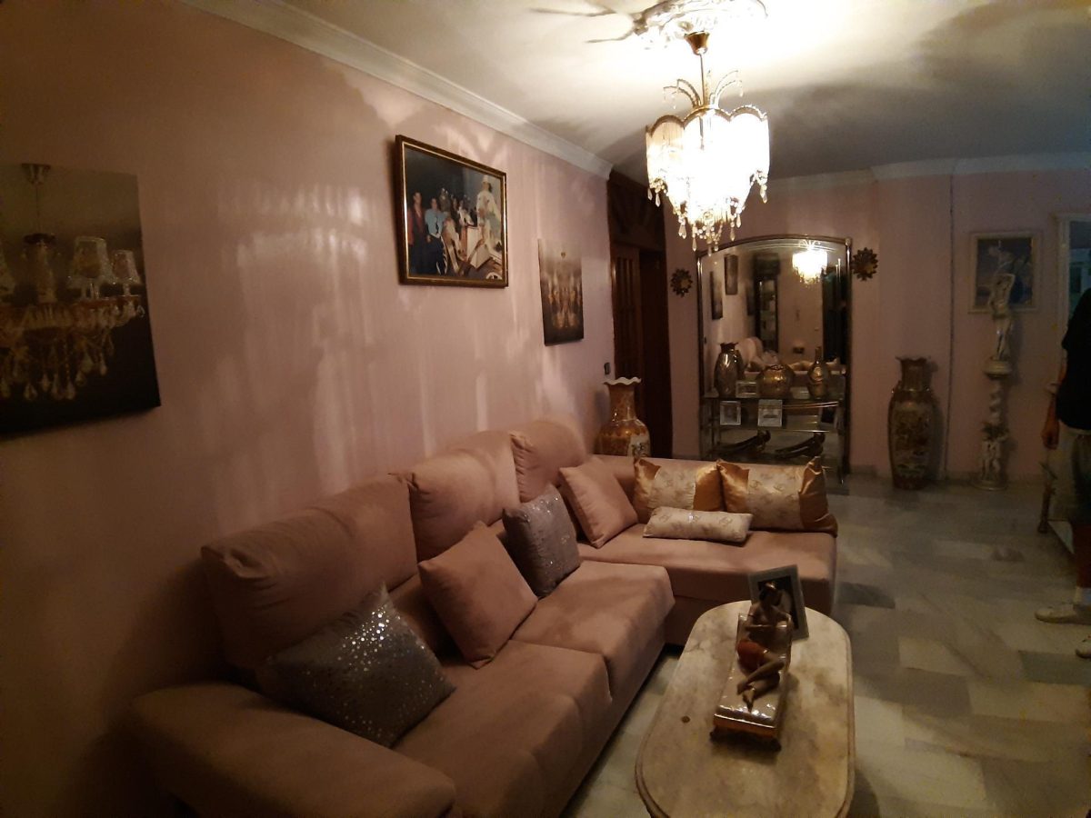 CASA MUY AMPLIA DE 4 DORMITORIOS LISTA PARA ENTRAR A VIVIR ( LAS LAGUNAS) — Foto 9