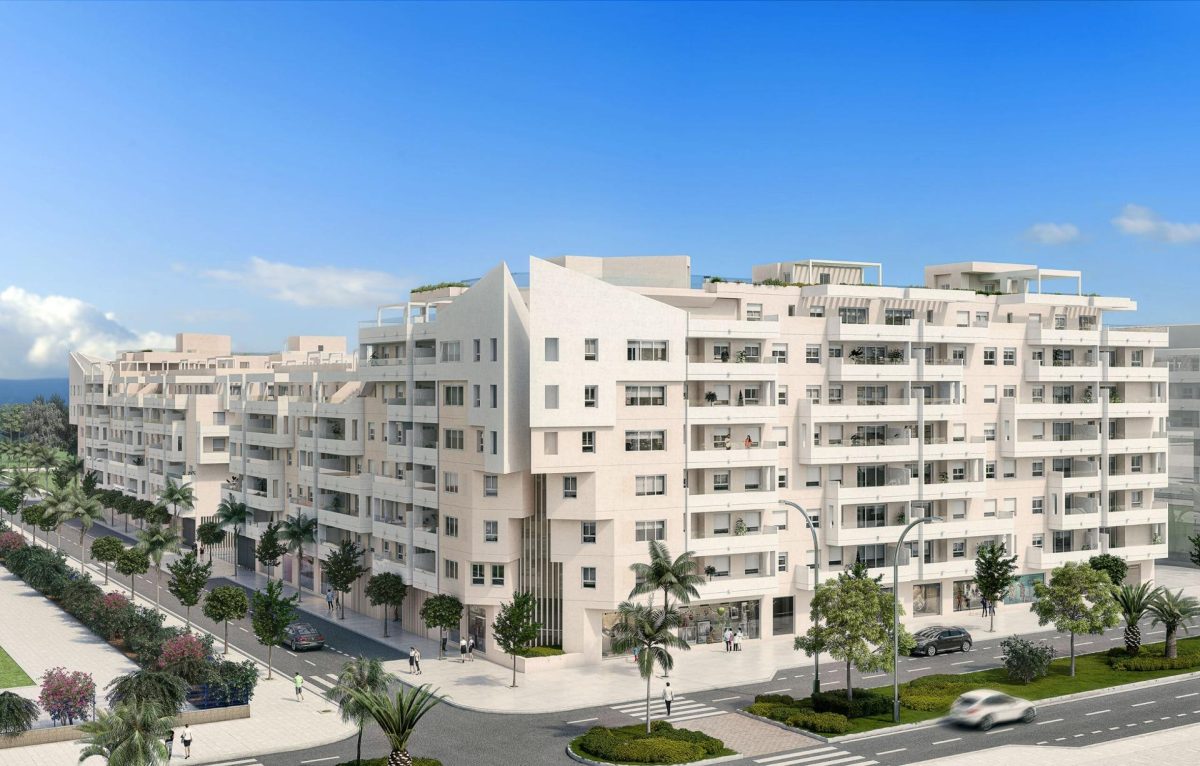 Tu Nuevo Hogar en Nueva Andalucía – Diseño, Calidad y Ubicación Inmejorable — Foto 13