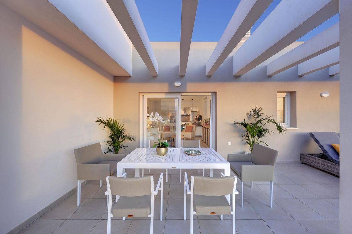 Tu Nuevo Hogar en Nueva Andalucía – Diseño, Calidad y Ubicación Inmejorable — Foto 6