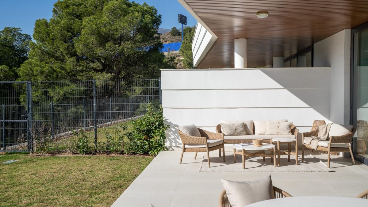 Exclusivo apartamento con vistas al mar en Higuerón: Lujo y comodidad junto al Mediterráneo — Foto 10