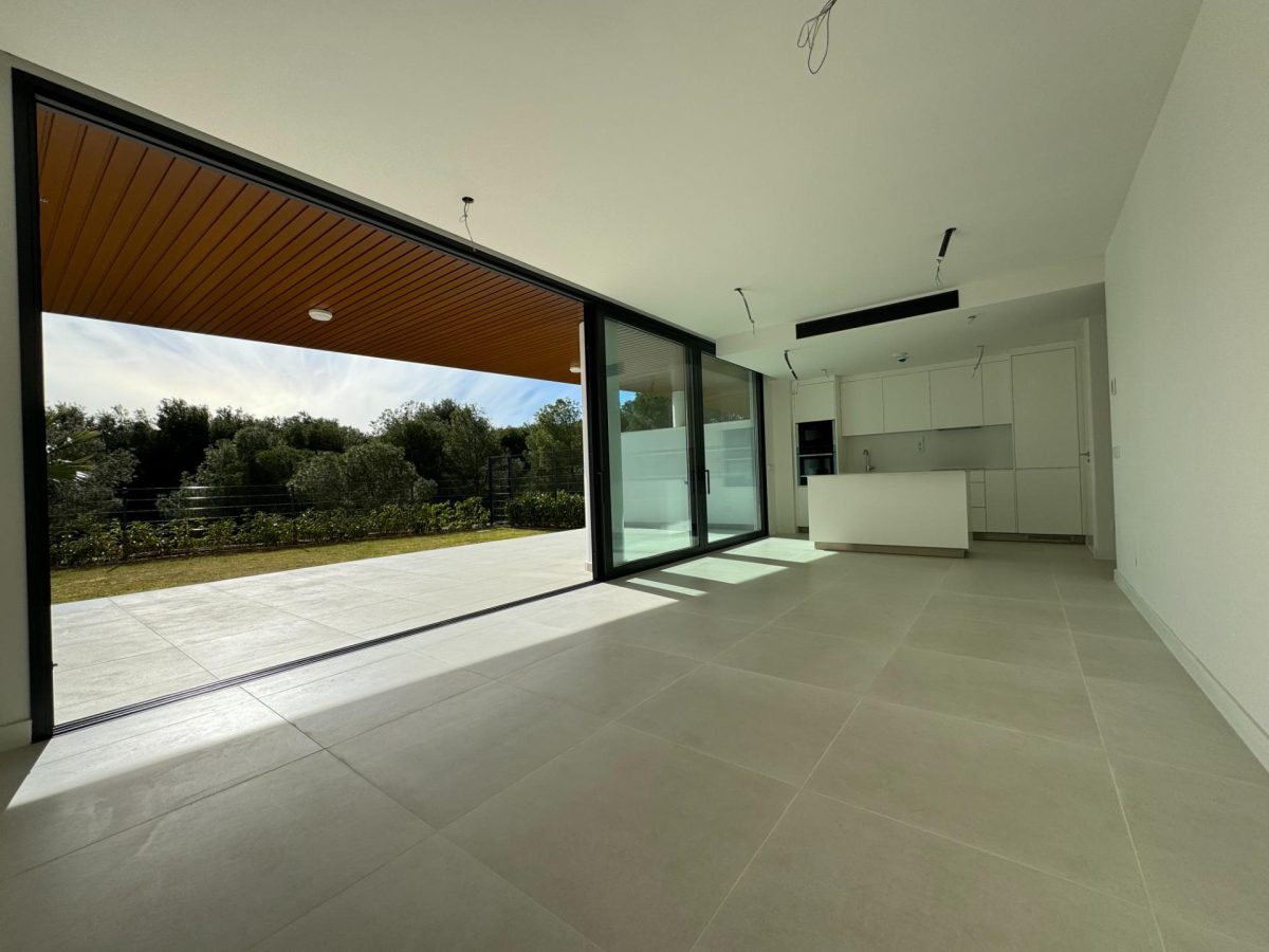 Exclusivo apartamento con vistas al mar en Higuerón: Lujo y comodidad junto al Mediterráneo — Foto 6