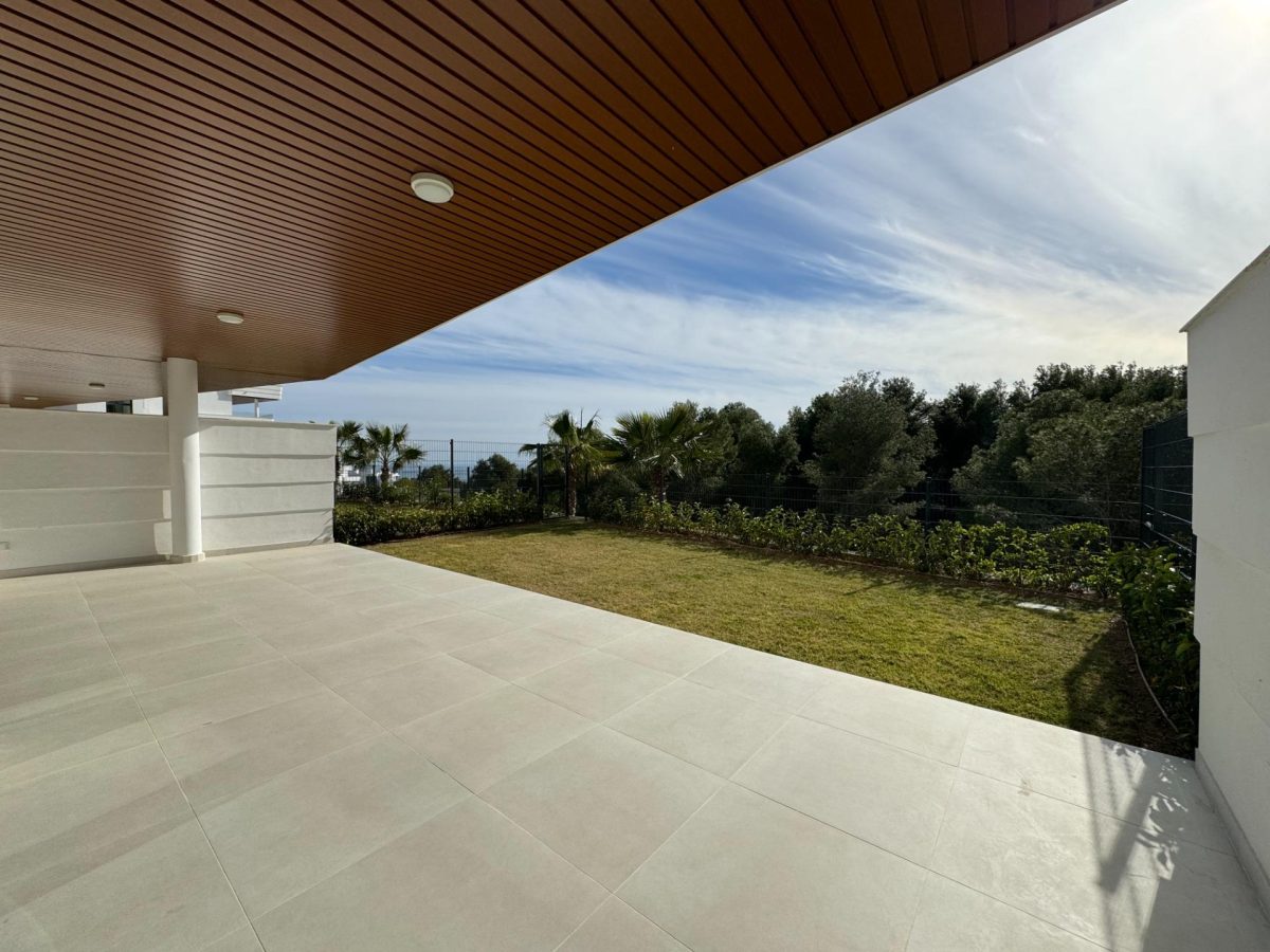 Exclusivo apartamento con vistas al mar en Higuerón: Lujo y comodidad junto al Mediterráneo — Foto 4