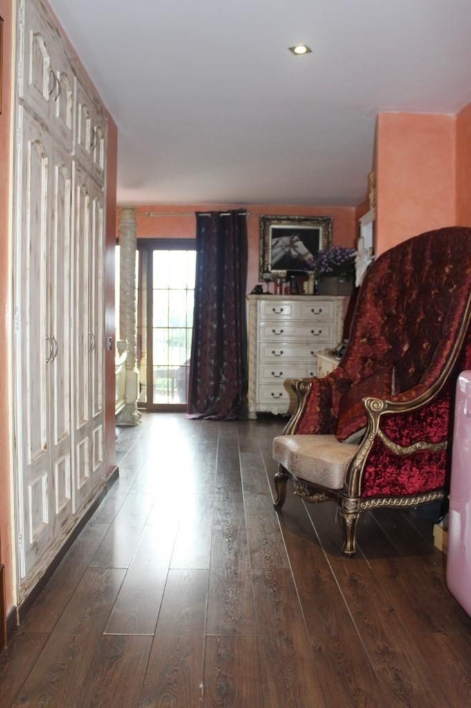 Villa de lujo en urbanización super demandada de Nueva Andalucía — Foto 27