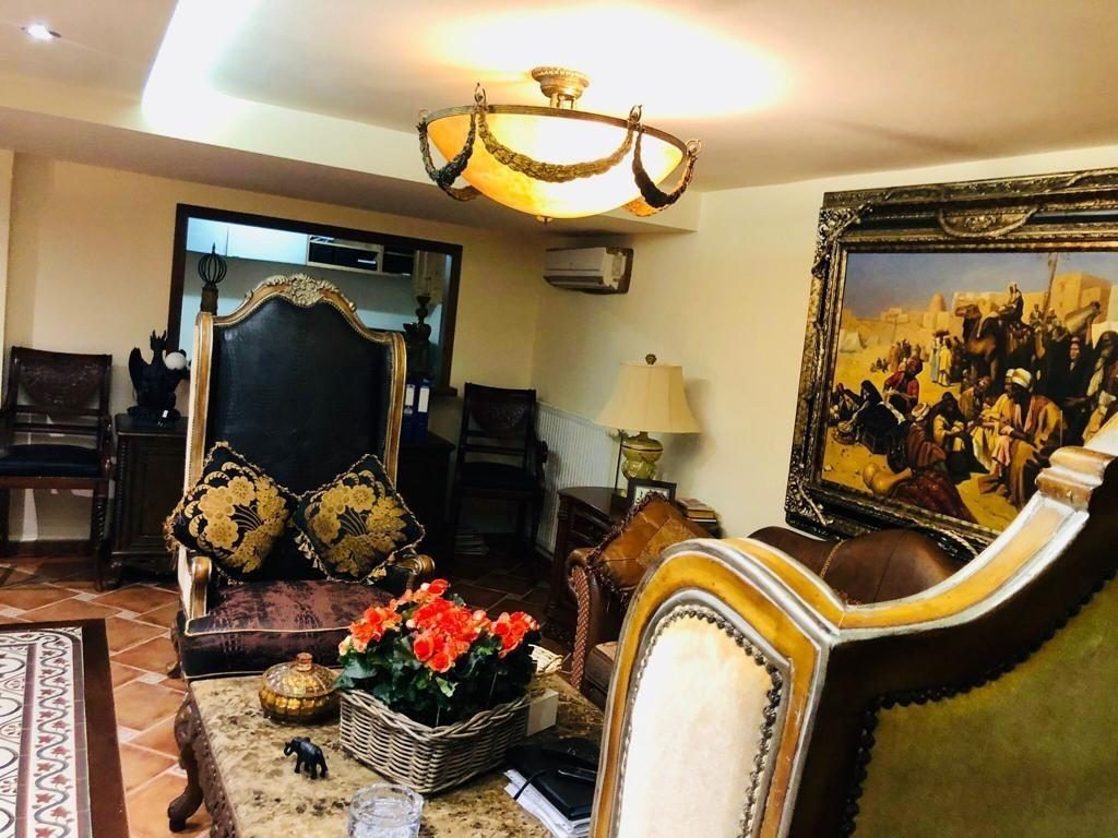 Villa de lujo en urbanización super demandada de Nueva Andalucía — Foto 11
