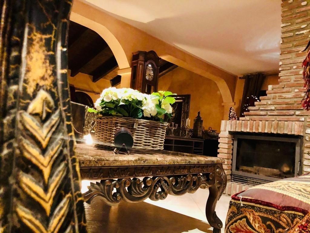 Villa de lujo en urbanización super demandada de Nueva Andalucía — Foto 13
