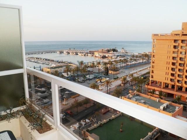 Bonito estudio con vistas al mar y puerto. ALQUILER VACACIONAL — Foto 1