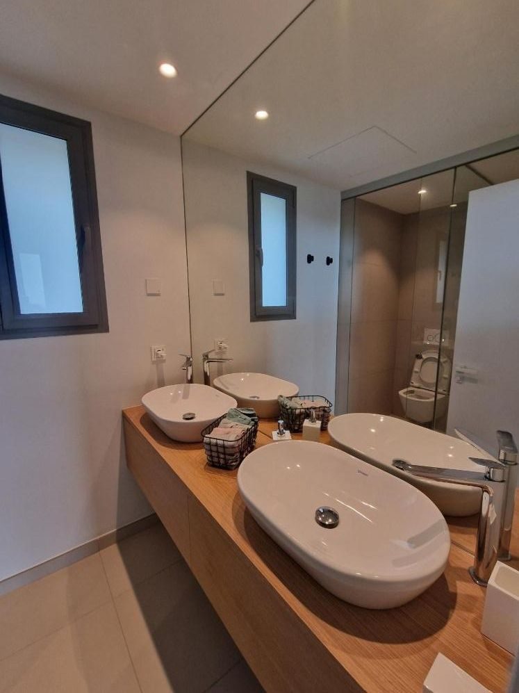 Benalmádena  - Piso de Lujo, 3 Dormitorios, Terraza, Piscina, Garaje, Trastero, Sauna — Foto 20