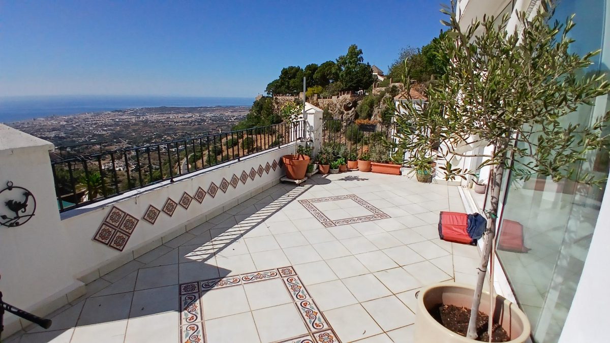 Fabuloso piso en Mijas Pueblo con increíbles vistas al mar — Foto 14