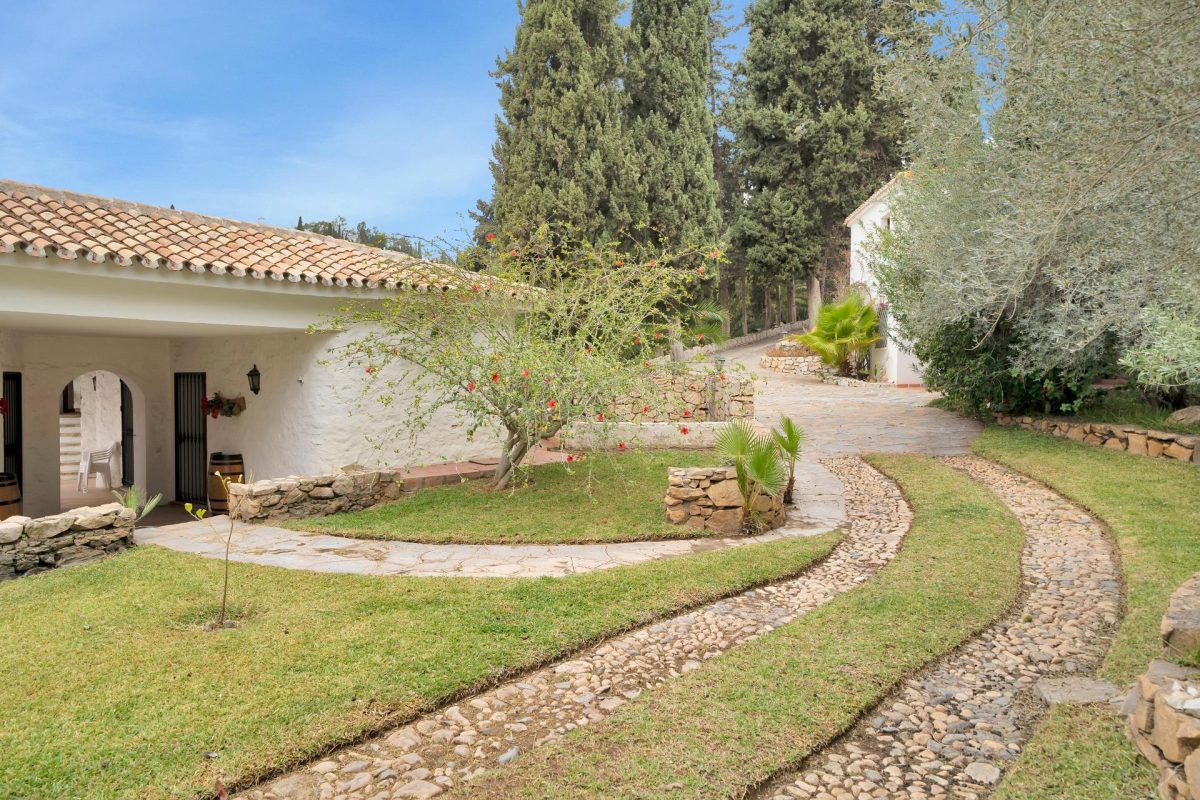 EXCEPCIONAL VILLA EN VENTA EN UN ENTORNO TROPICAL — Foto 5