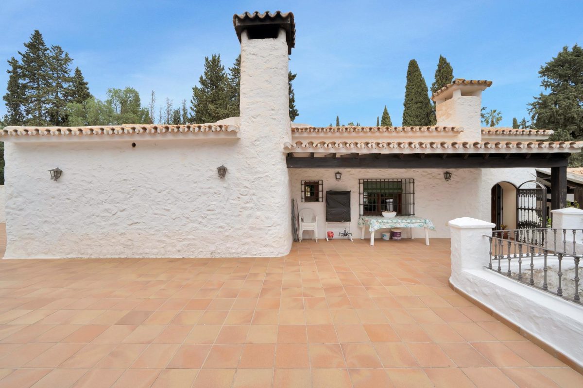 EXCEPCIONAL VILLA EN VENTA EN UN ENTORNO TROPICAL — Foto 9