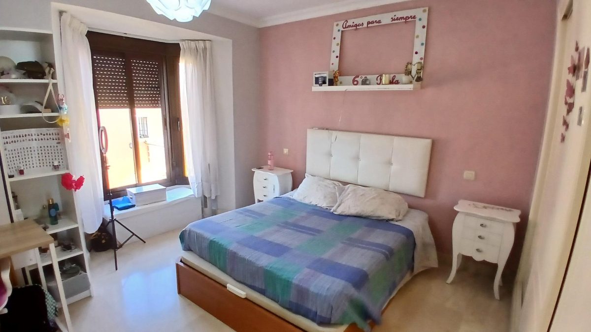Fabuloso dúplex con vistas al mar en Manilva — Foto 27