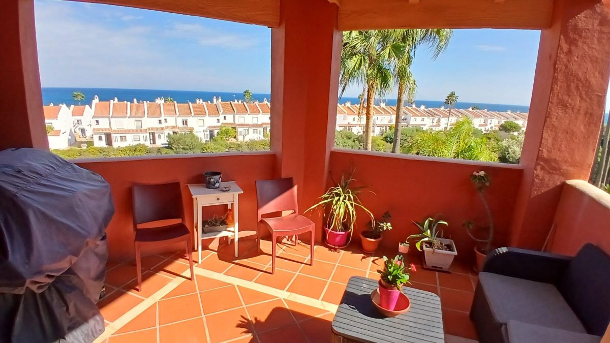 Fabuloso dúplex con vistas al mar en Manilva — Foto 1
