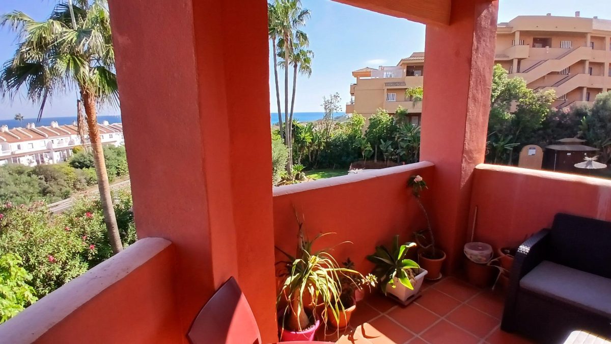 Fabuloso dúplex con vistas al mar en Manilva — Foto 2