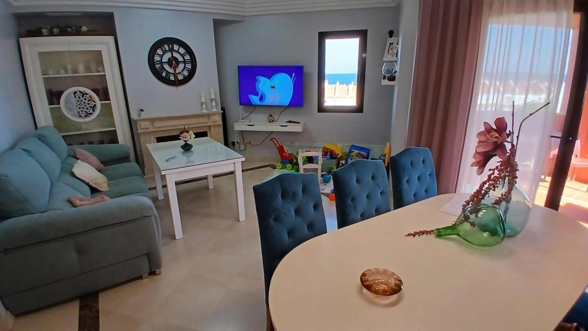 Fabuloso dúplex con vistas al mar en Manilva — Foto 3
