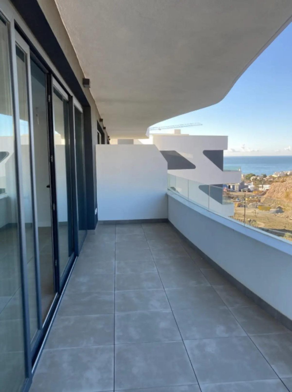 ¡Lujoso apartamento de 2 dormitorios con espectaculares vistas al mar! — Foto 3