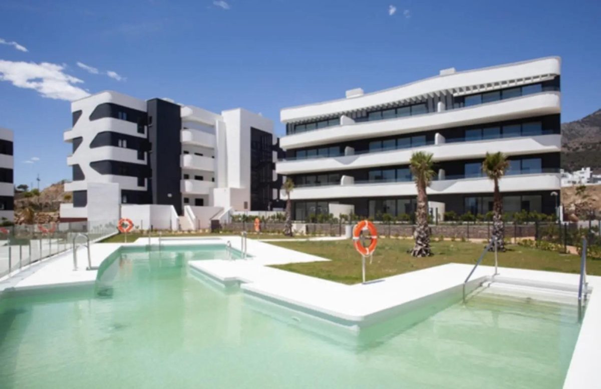 ¡Lujoso apartamento de 2 dormitorios con espectaculares vistas al mar! — Foto 1
