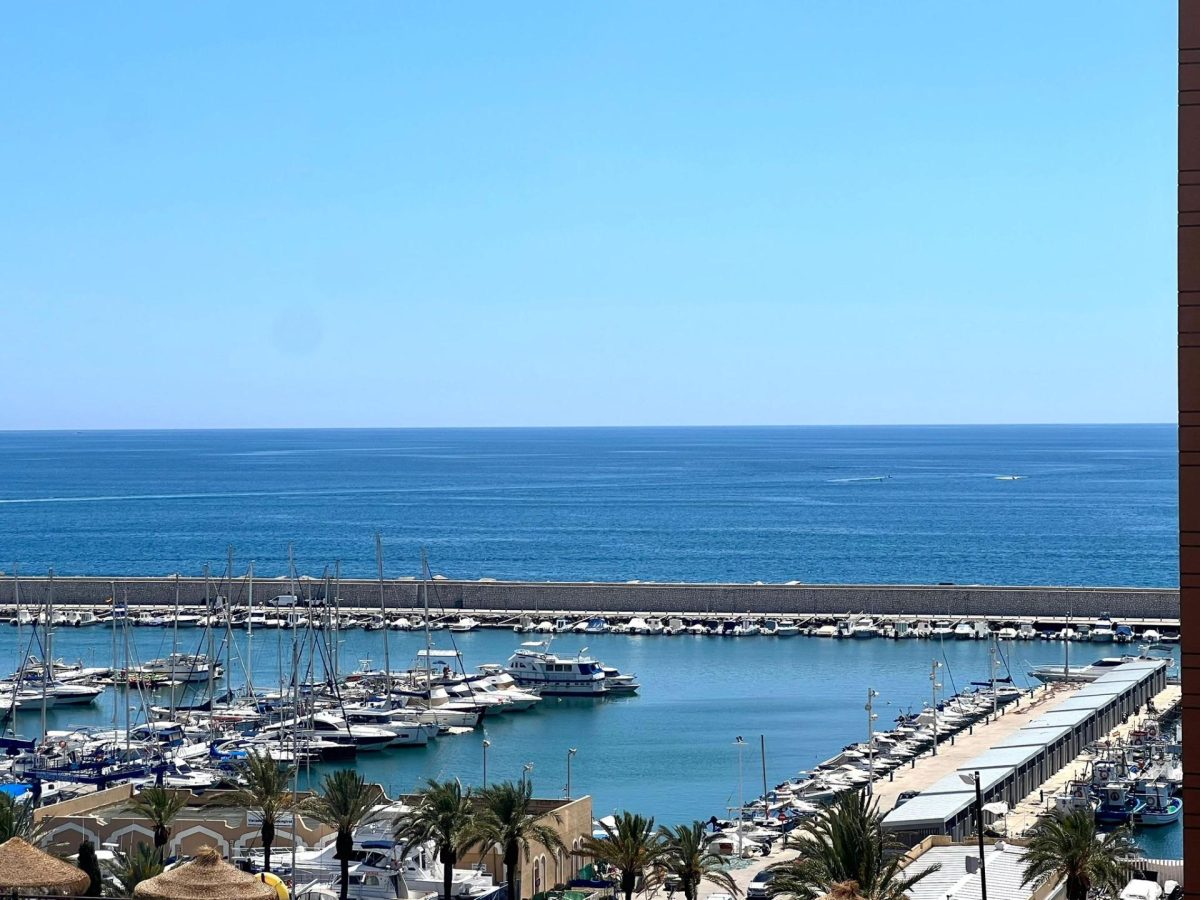 Fuengirola, junto primera línea de playa, vistas al mar — Foto 6