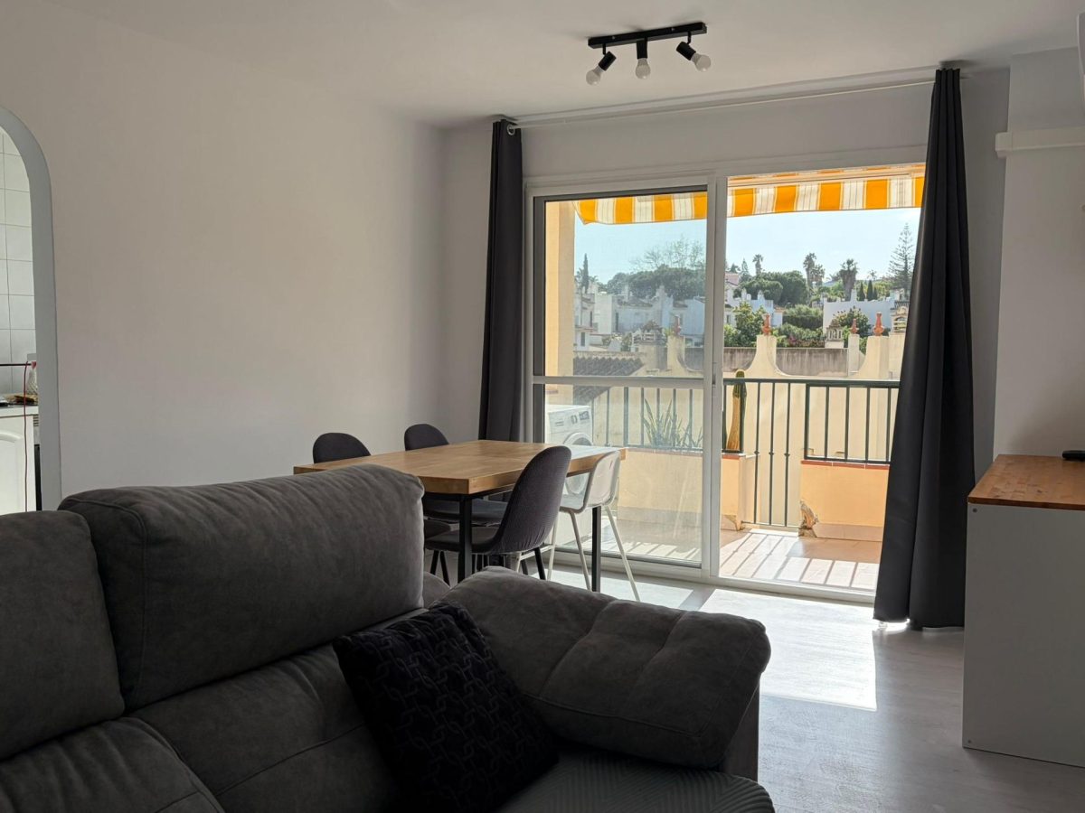 Piso en venta en Mijas Costa – El Coto | 3 dormitorios, piscina, ascensor y ubicación ideal en Costa del Sol — Foto 11