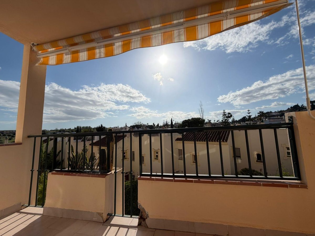 Piso en venta en Mijas Costa – El Coto | 3 dormitorios, piscina, ascensor y ubicación ideal en Costa del Sol — Foto 1
