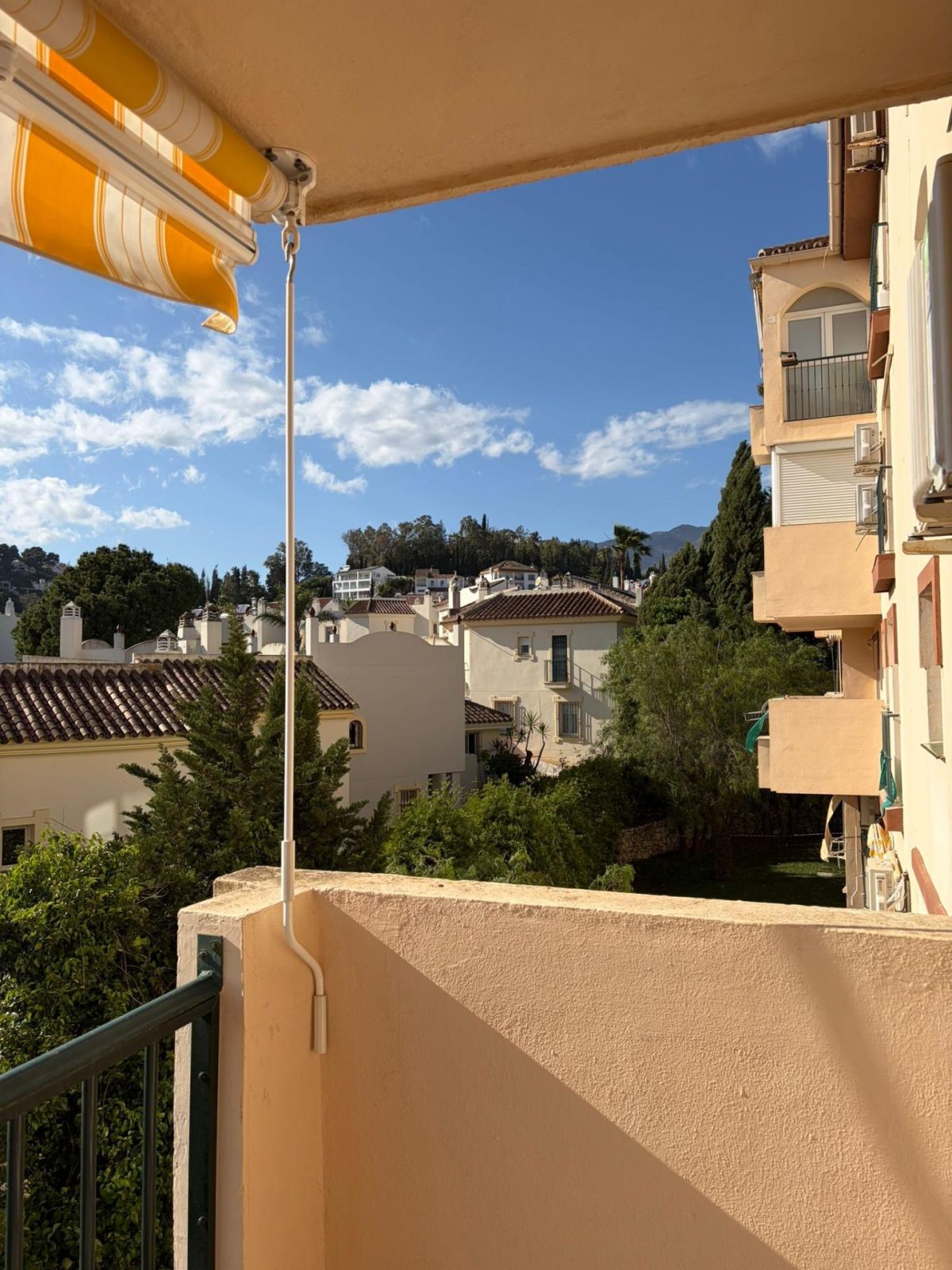 Piso en venta en Mijas Costa – El Coto | 3 dormitorios, piscina, ascensor y ubicación ideal en Costa del Sol — Foto 2