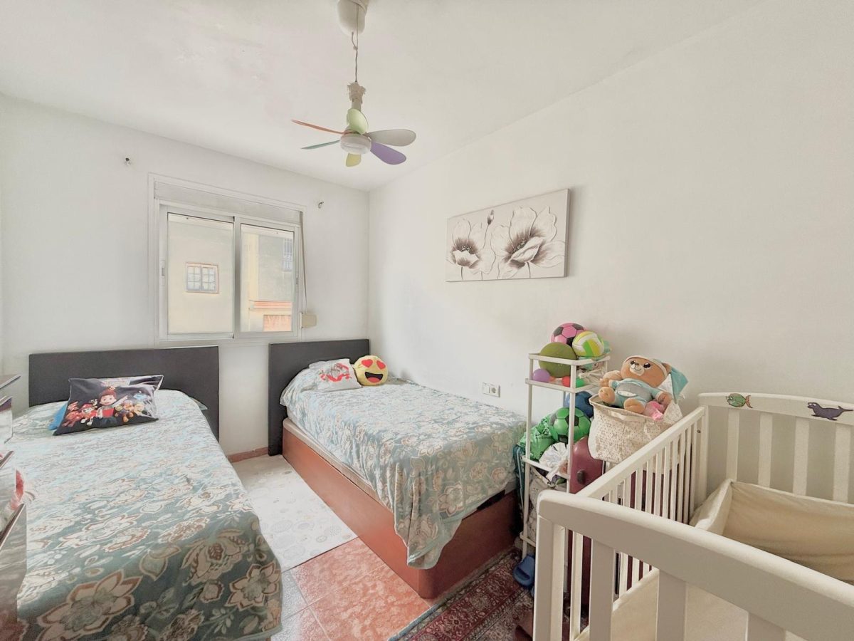 Piso en venta en Las Lagunas de Mijas | 3 dormitorios amueblado | Inversión en la Costa del Sol — Foto 7