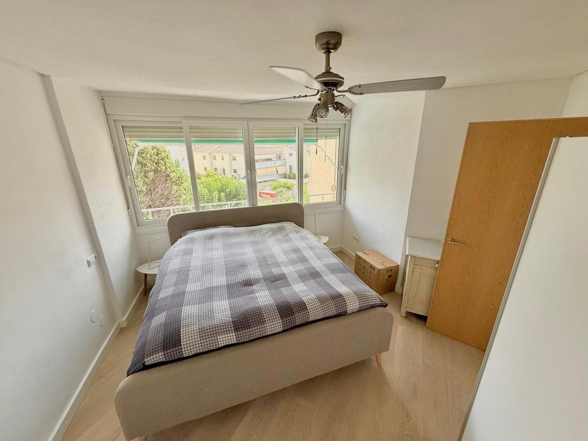 Apartamento reformado en venta en Torreblanca, Fuengirola | Costa del Sol | Cerca de playa y tren — Foto 16
