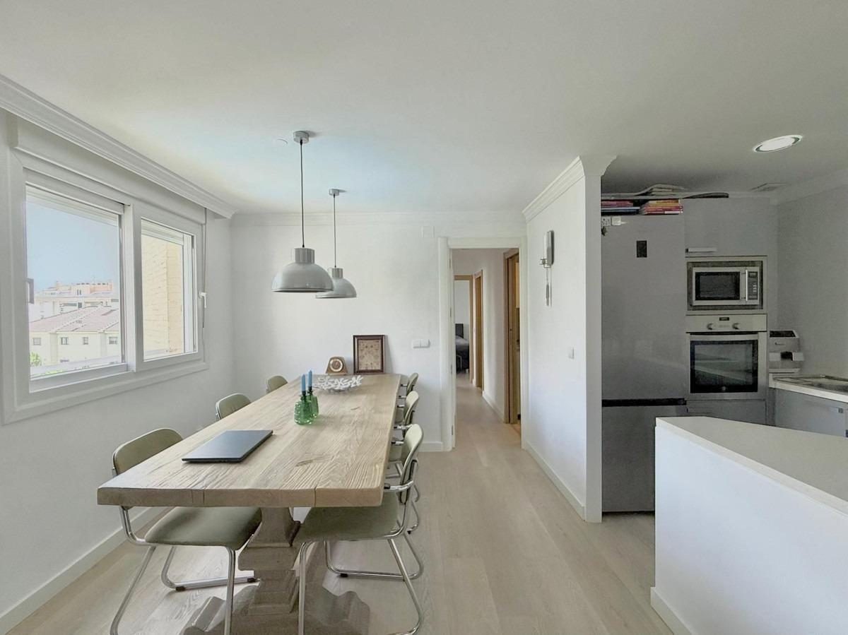 Apartamento reformado en venta en Torreblanca, Fuengirola | Costa del Sol | Cerca de playa y tren — Foto 7