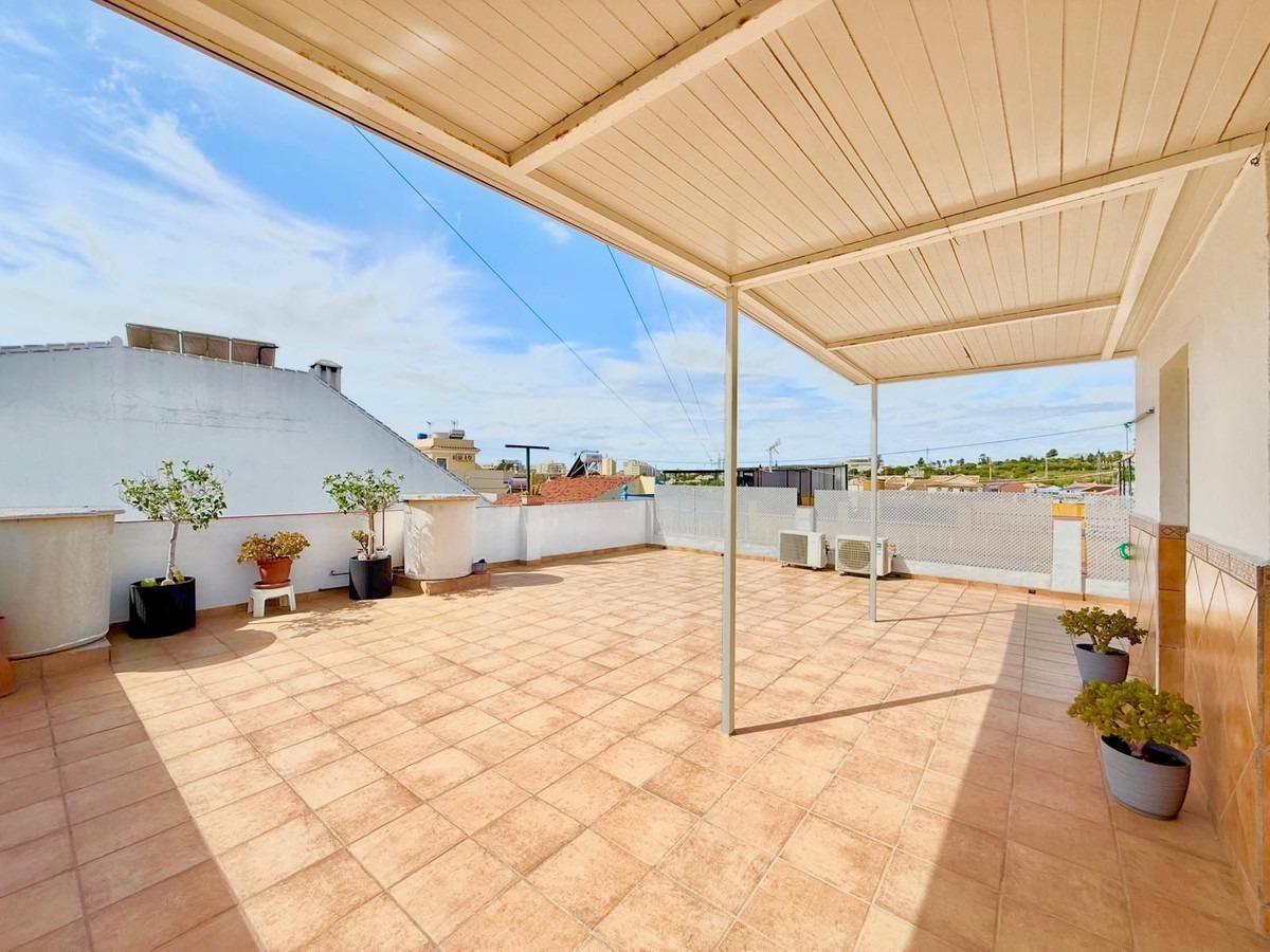 Casa adosada en venta en Los Pacos, Fuengirola | Costa del Sol | Terraza privada de 80m² — Foto 10
