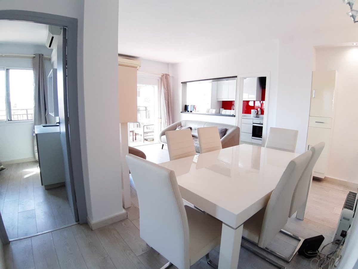 Apartamento en Fuengirola con vistas al mar, 2 dormitorios, piscina y parking – Zona Plaza de Toros, Costa del Sol — Foto 29