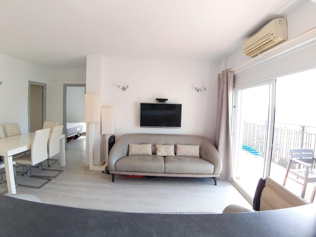 Apartamento en Fuengirola con vistas al mar, 2 dormitorios, piscina y parking – Zona Plaza de Toros, Costa del Sol — Foto 6