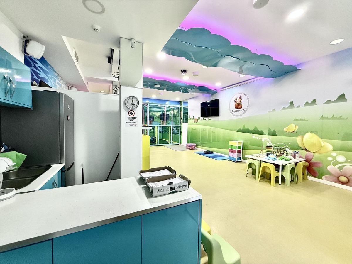Local diáfano en excelente ubicación en Los Boliches (Fuengirola) - Costa del Sol — Foto 5