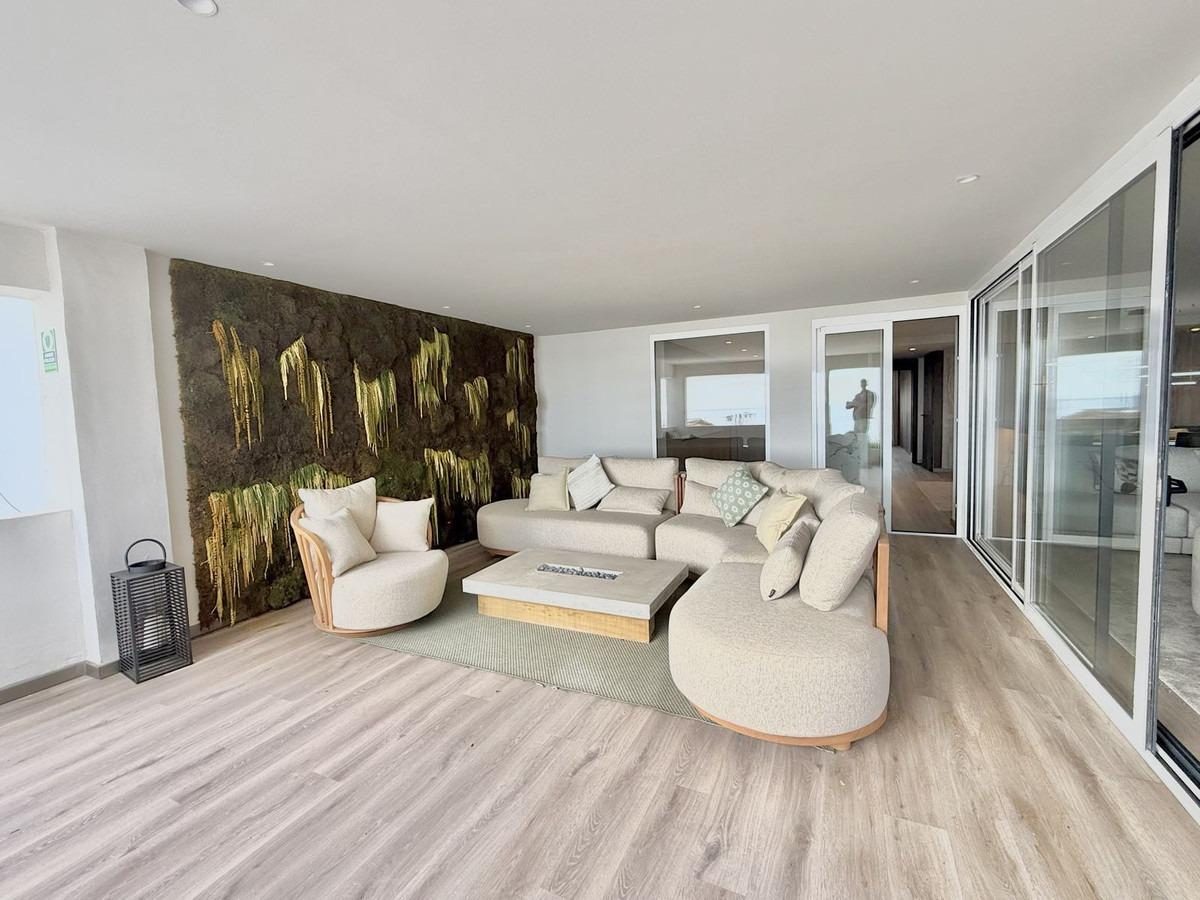 Lujo Exclusivo en el Corazón de Puerto Banús - Costa del Sol — Foto 10