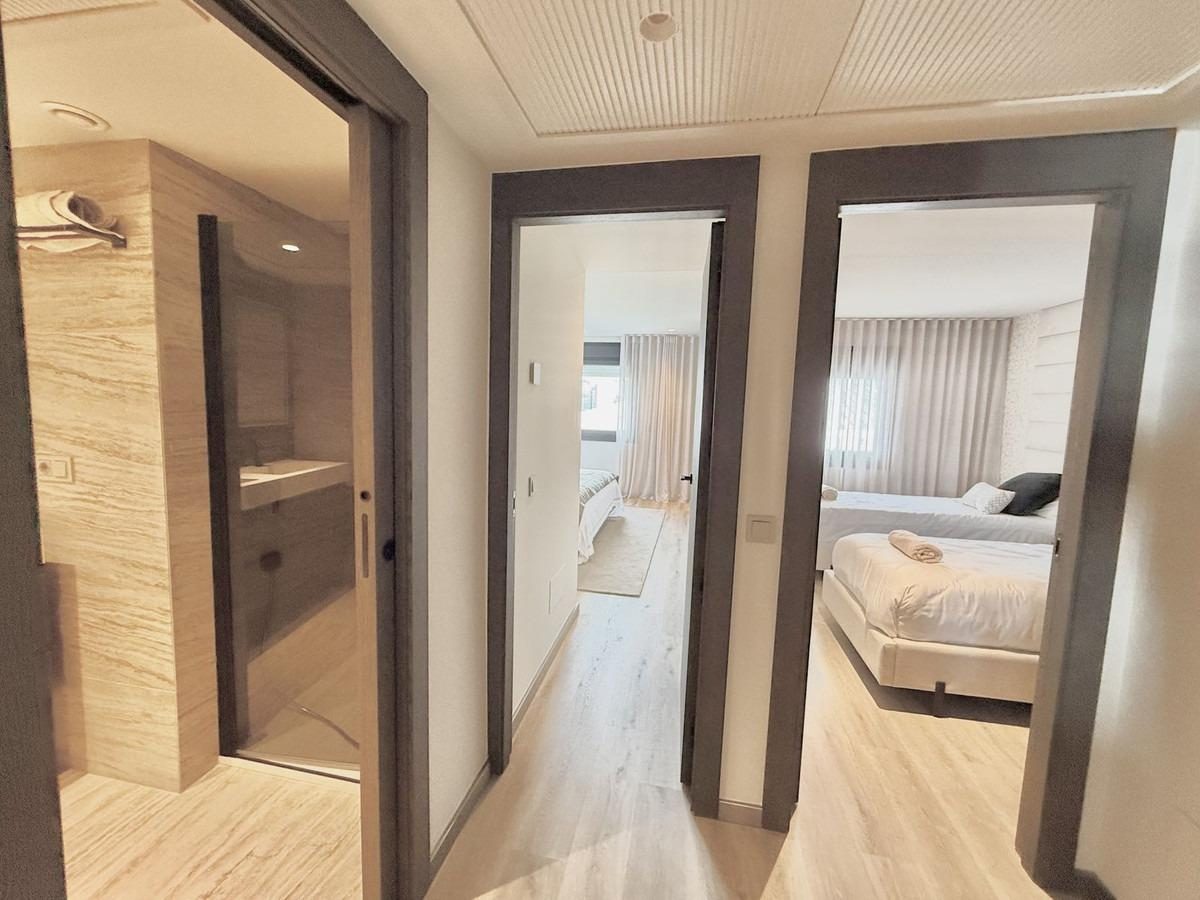 Lujo Exclusivo en el Corazón de Puerto Banús - Costa del Sol — Foto 13