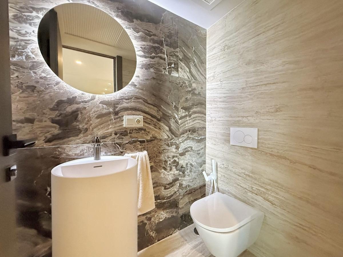 Lujo Exclusivo en el Corazón de Puerto Banús - Costa del Sol — Foto 12