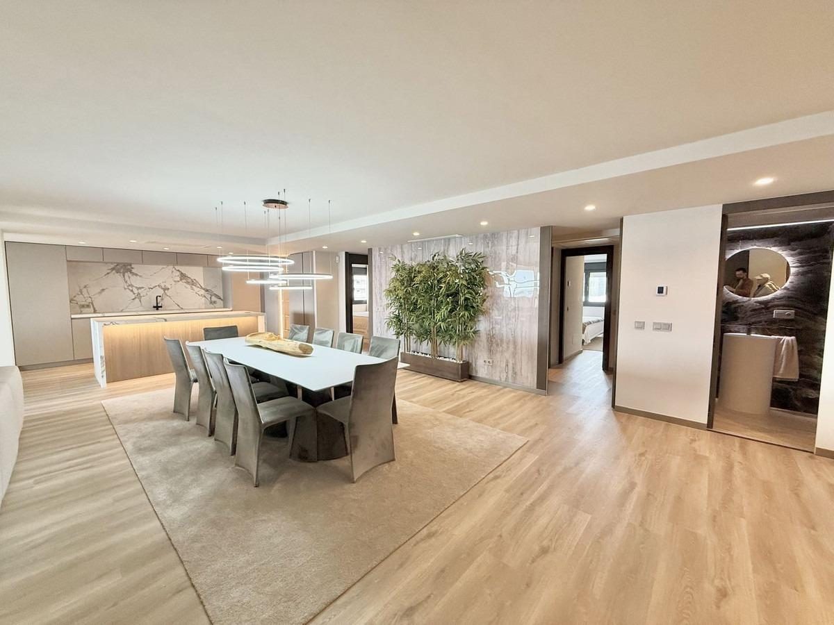 Lujo Exclusivo en el Corazón de Puerto Banús - Costa del Sol — Foto 1