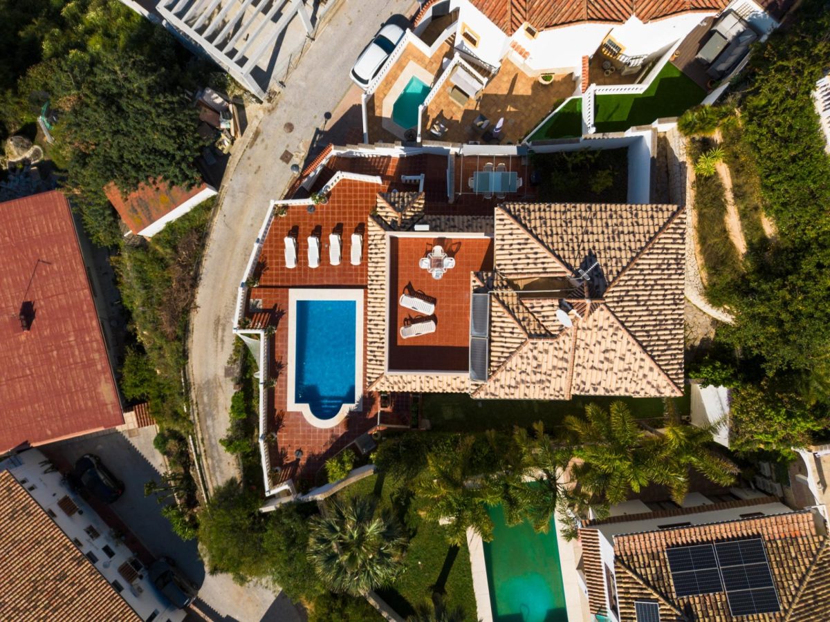 Villa en venta en Torreblanca Fuengirola con vistas al mar, piscina privada y licencia turística | Costa del Sol — Foto 3