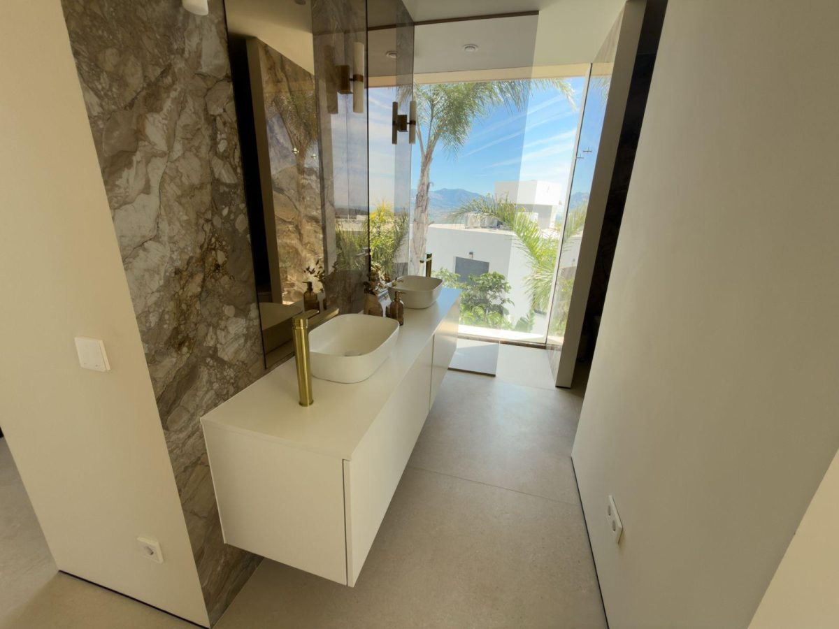 Villa Passivhaus de Lujo en La Cala Golf | Autosuficiencia Energética y Diseño de Autor en Costa del Sol — Foto 15