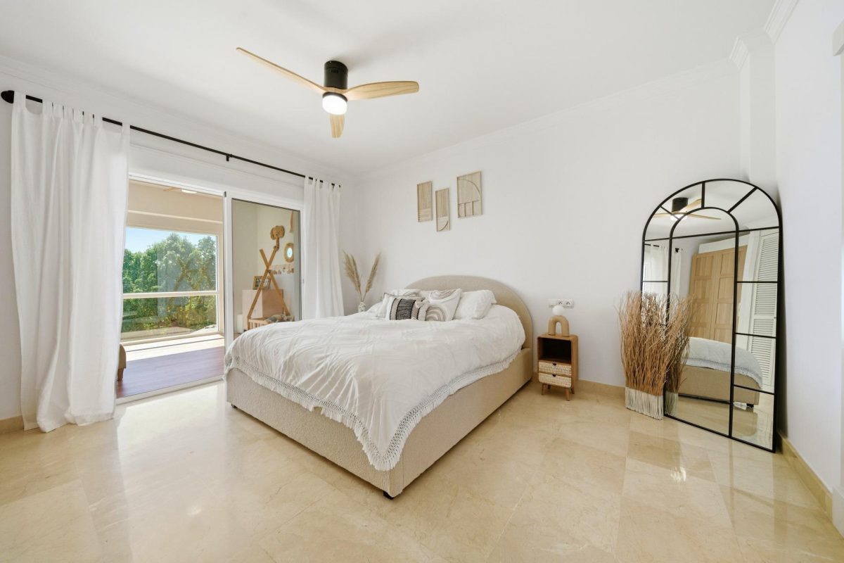 Villa de Lujo en Riviera del Sol, Costa del Sol con Piscina Privada, Vistas al Mar y Golf — Foto 24