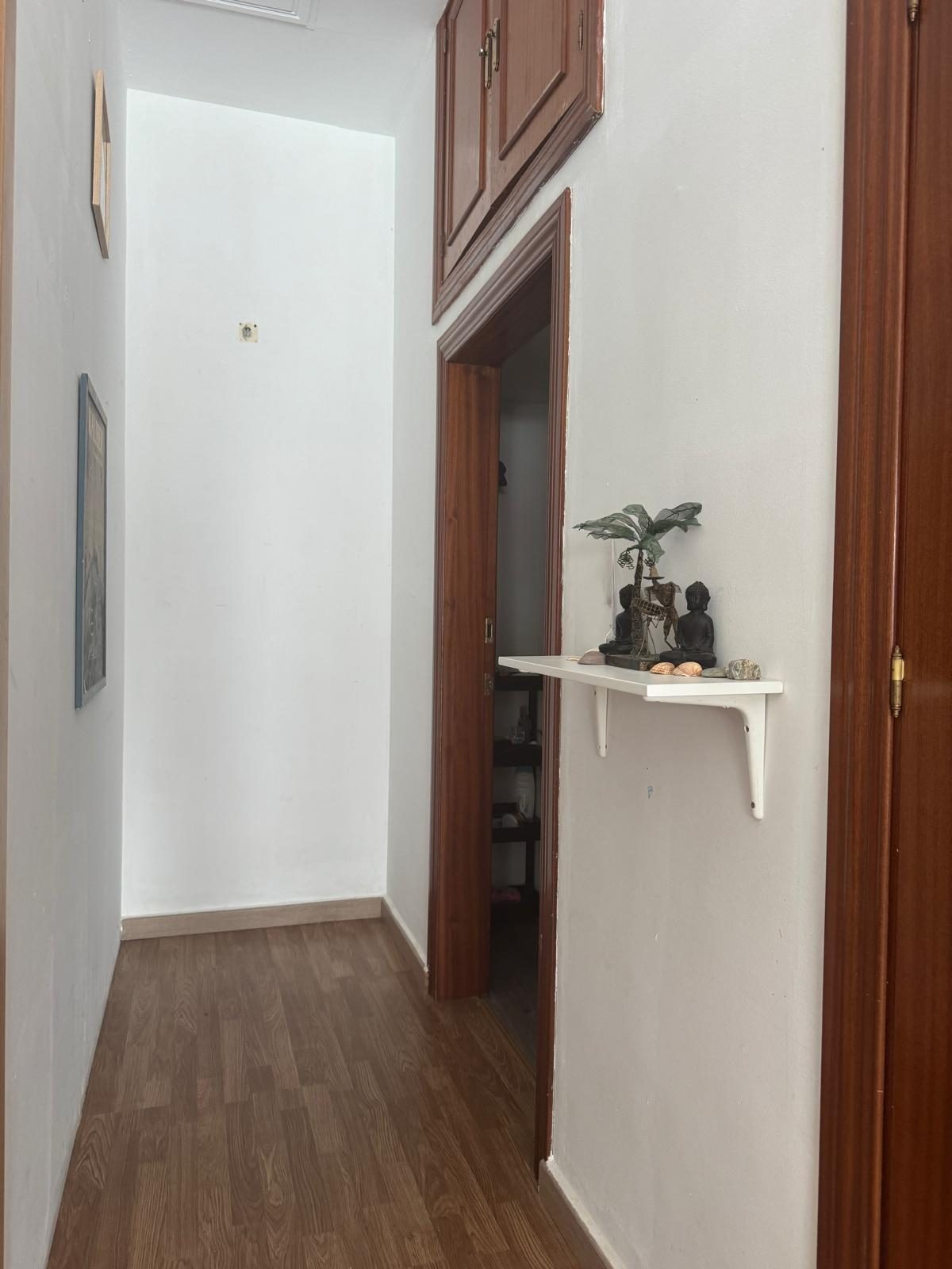 LOCAL ZONA MARIA ZAMBRANO — Foto 16