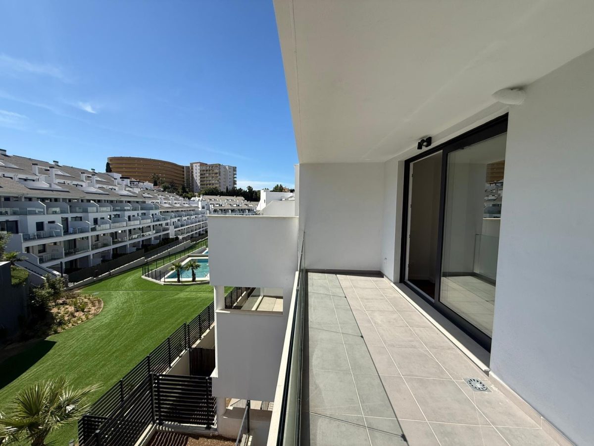 ALQUILER DE LARGA TEMPORADA EN FUENGIROLA — Foto 18