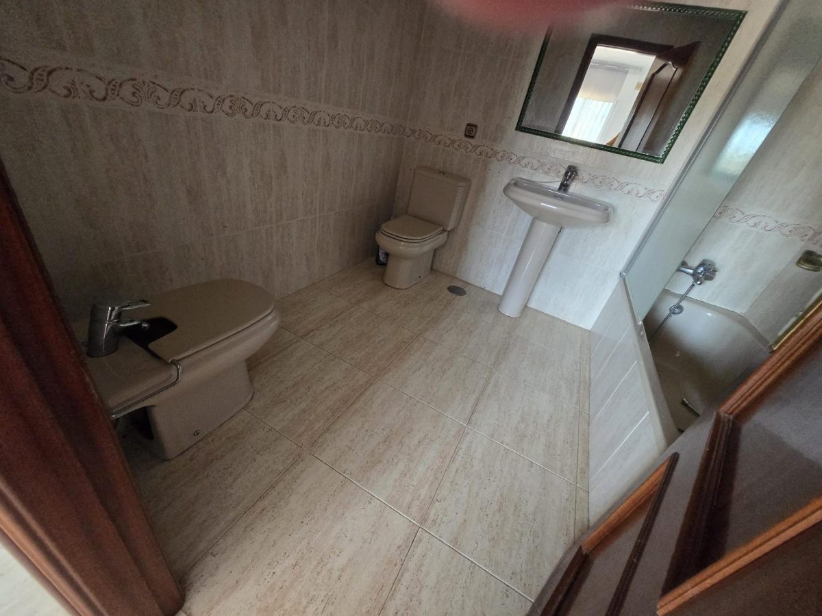 CASA ADOSADA EN VENTA EN WENTWORTH GOLF VILLAGE BENALMÁDENA | GOLF, PLAYA Y CALIDAD DE VIDA EN COSTA DEL SOL — Foto 21