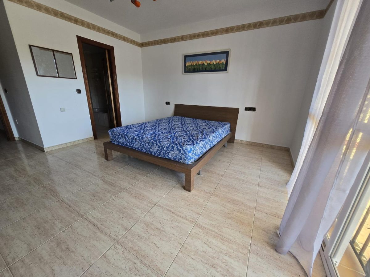 CASA ADOSADA EN VENTA EN WENTWORTH GOLF VILLAGE BENALMÁDENA | GOLF, PLAYA Y CALIDAD DE VIDA EN COSTA DEL SOL — Foto 16