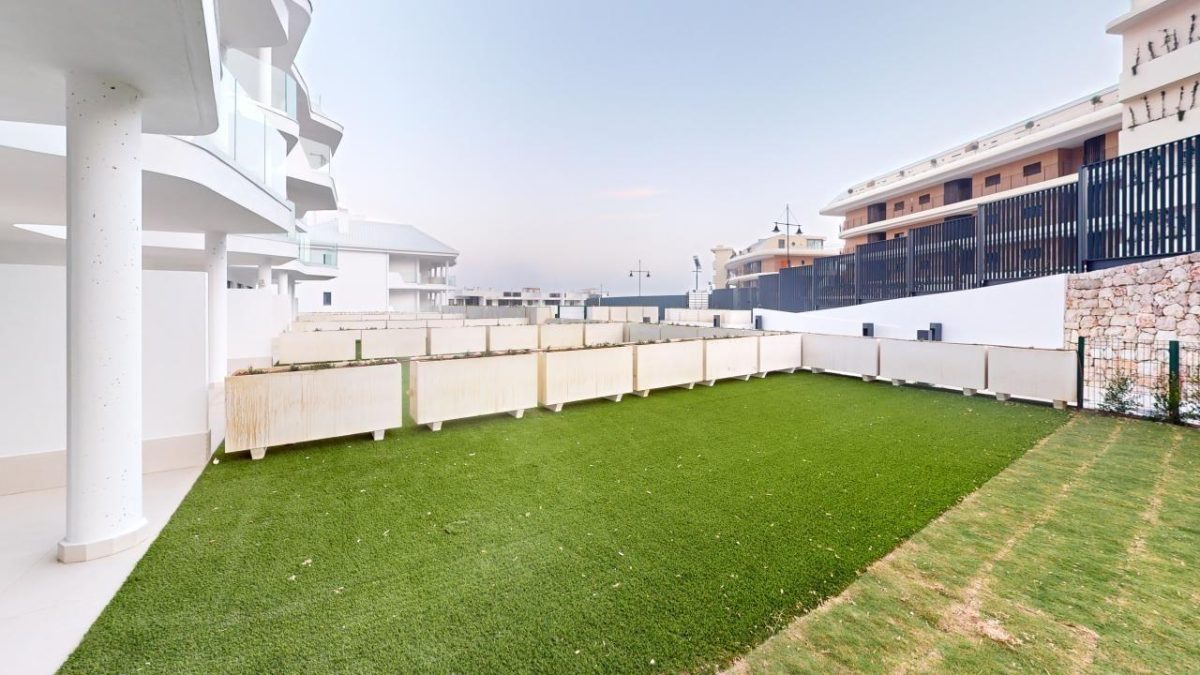 Apartamento de obra nueva con jardín privado en Costa del Sol | 2 dormitorios, terraza y zonas premium — Foto 1