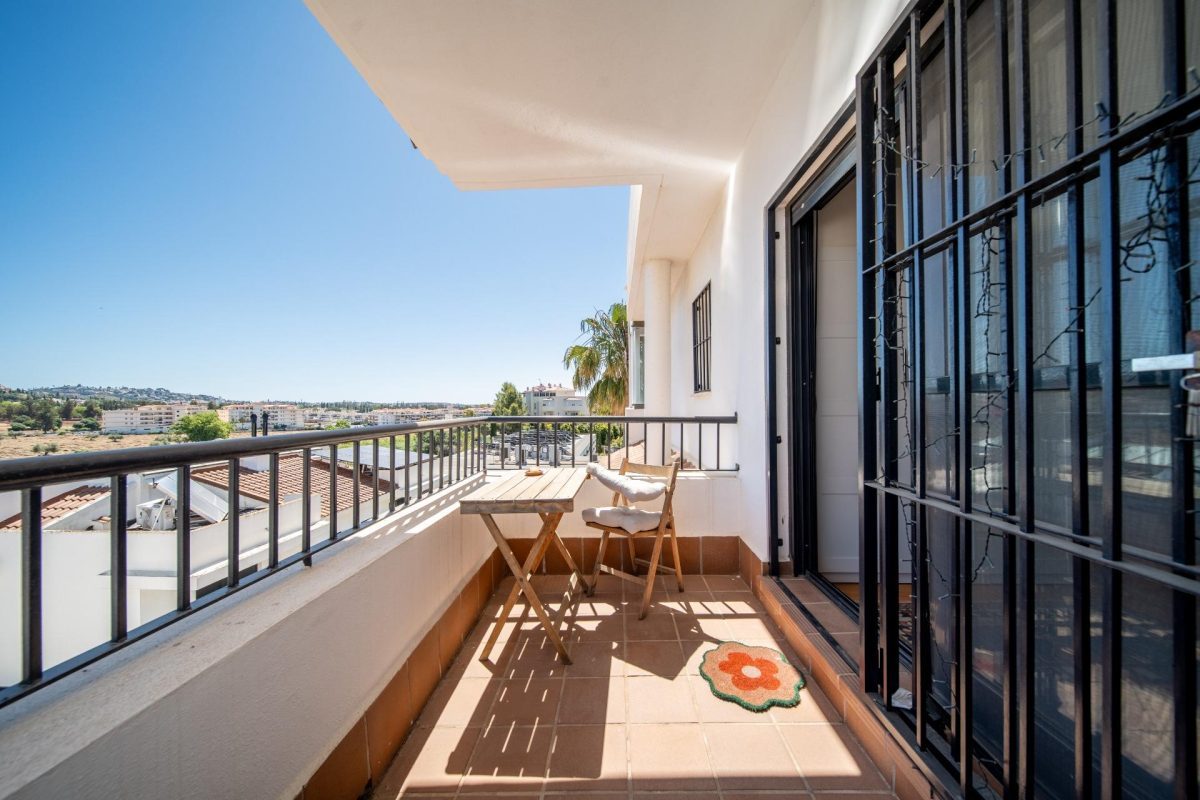 Ático en venta en Cala Hills, Mijas Costa, con gran terraza, piscina, 2 garajes, trastero y vistas a la montaña — Foto 22