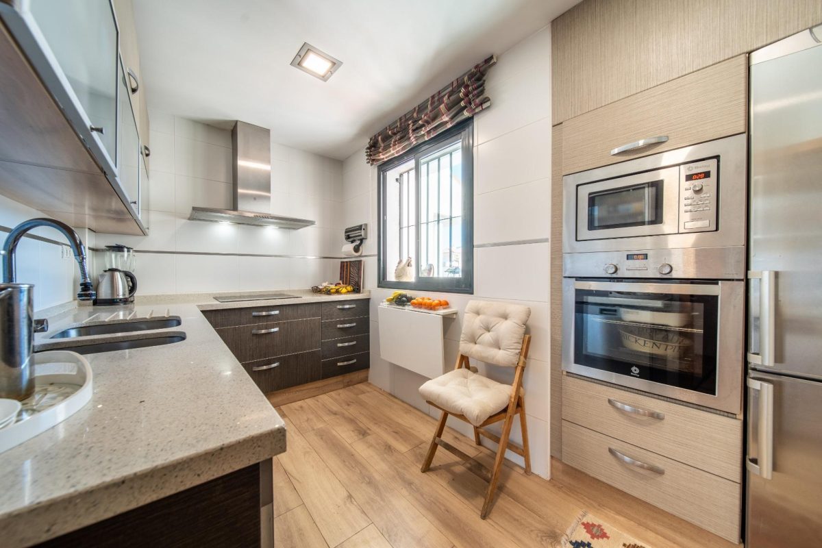 Ático en venta en Cala Hills, Mijas Costa, con gran terraza, piscina, 2 garajes, trastero y vistas a la montaña — Foto 6