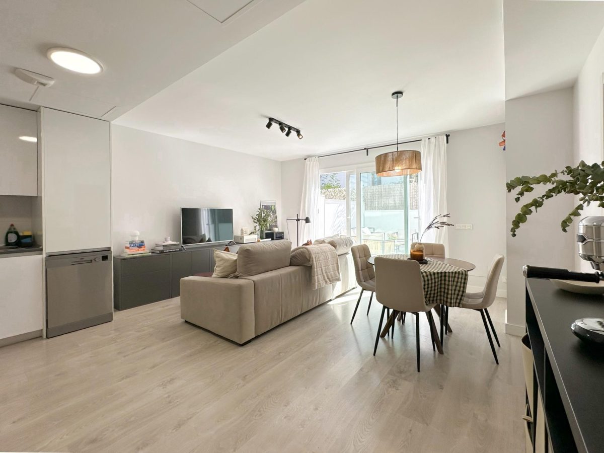 Bajo con Jardín Privado de 100 m² en Mijas | Urbanización Nueva con Piscina en Lagarejo, Costa del Sol — Foto 17
