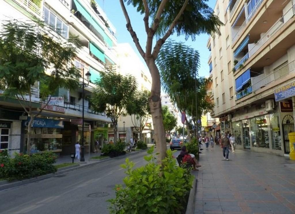 CÉNTRICO APARTAMENTO DE 2 DORMITORIOS EN FUENGIROLA  (4ª PLANTA SIN ASCENSOR) — Foto 8