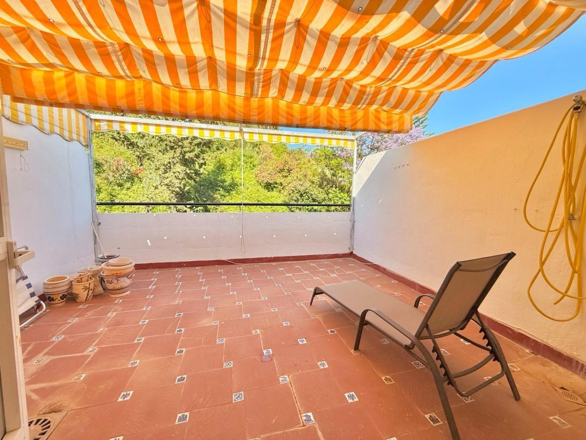 Casa adosada en venta en El Coto, Mijas | Terraza soleada, garaje privado y piscinas comunitarias en la Costa del Sol — Foto 21